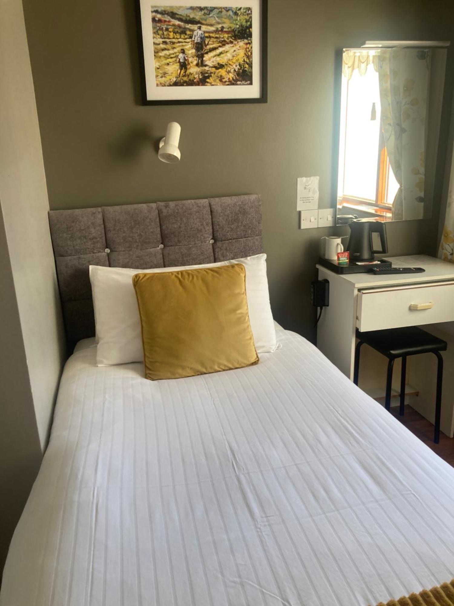 Steeple View B&B Guesthouse Donegal - Newly Renovated In 2023 Ballybofey Exterior foto