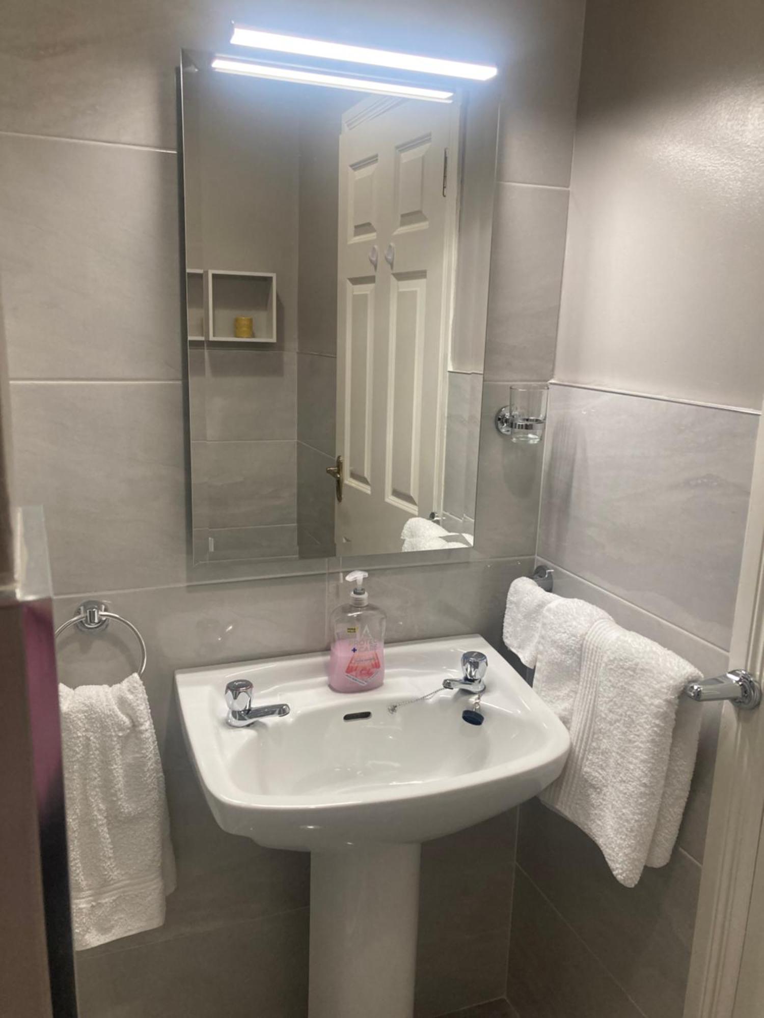 Steeple View B&B Guesthouse Donegal - Newly Renovated In 2023 Ballybofey Exterior foto