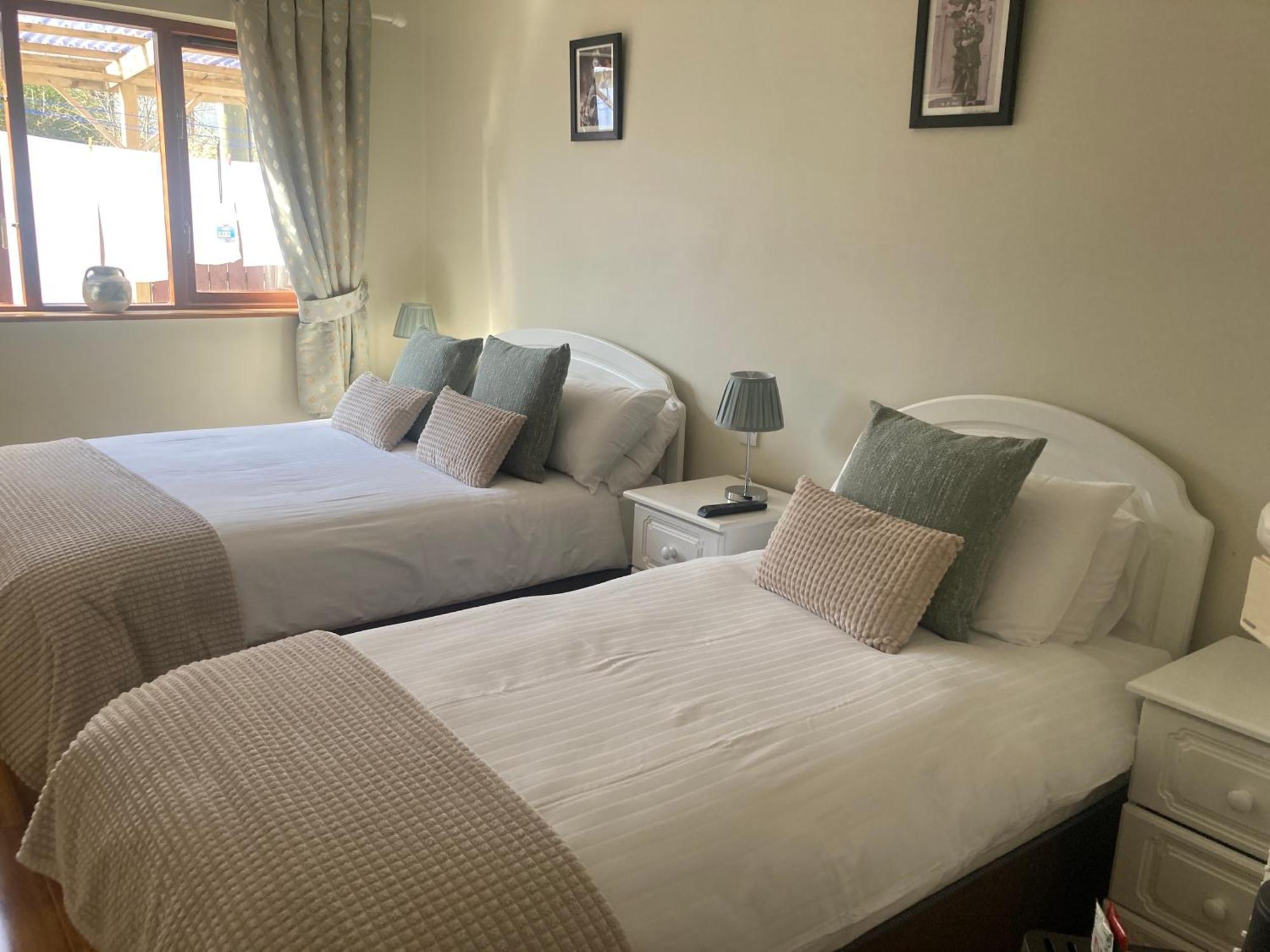 Steeple View B&B Guesthouse Donegal - Newly Renovated In 2023 Ballybofey Exterior foto