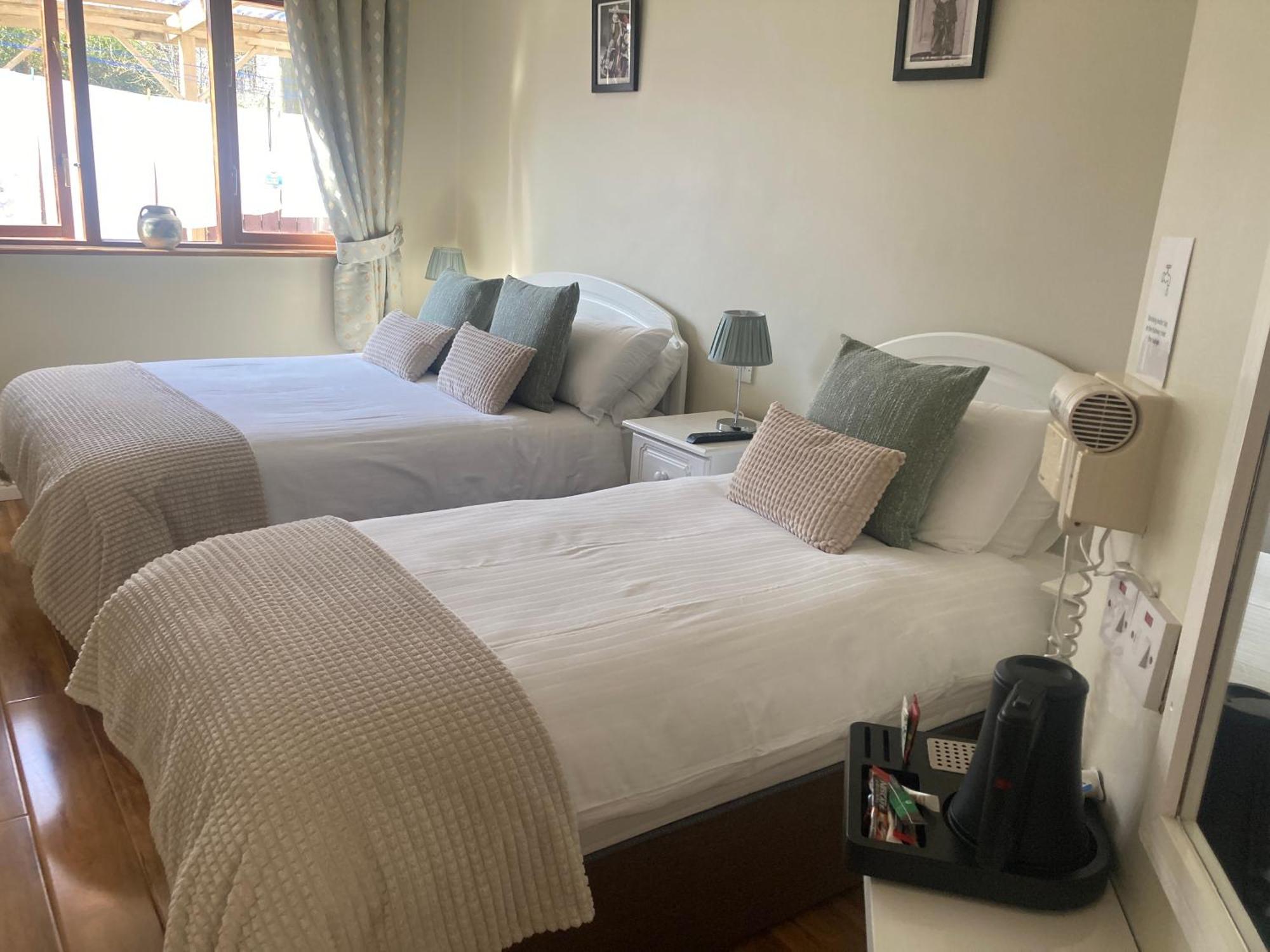 Steeple View B&B Guesthouse Donegal - Newly Renovated In 2023 Ballybofey Exterior foto